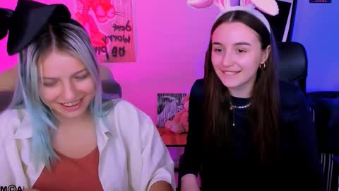 leslie_bird online show from 10/09/25, 05:38