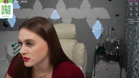 Snapshot of lesliekorfs chatting on 01/21/25, 01:18 LeslieKorfs online show from 01/21/25, 01:18