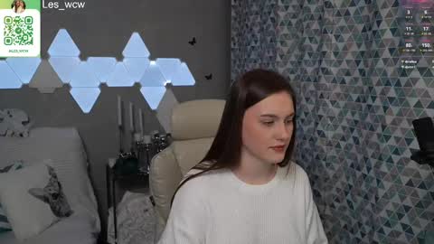 Snapshot of lesliekorfs chatting on 03/01/25, 11:04 LeslieKorfs online show from 03/01/25, 11:04