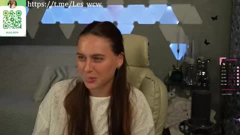 Snapshot of lesliekorfs chatting on 09/29/25, 10:58 LeslieKorfs online show from 09/29/25, 10:58