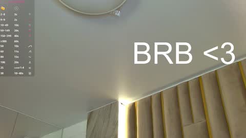 Leslie online show from 02/13/25, 08:38