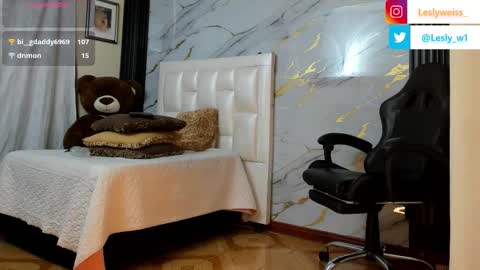 I am here from Monday to Friday from 730 am to 130 pm Colombia time and saturday from 500 am to 1000 am .... Soon Blue page online show from 03/05/26, 11:39