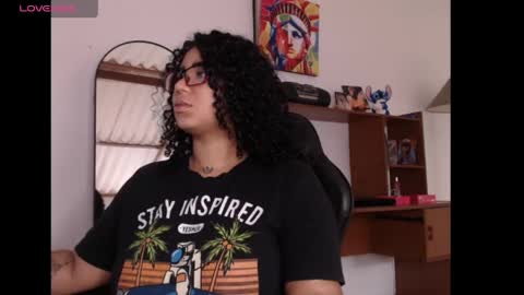 Snapshot of leslycarsson chatting on 05/17/26, 05:42 lesly online show from 05/17/26, 05:42