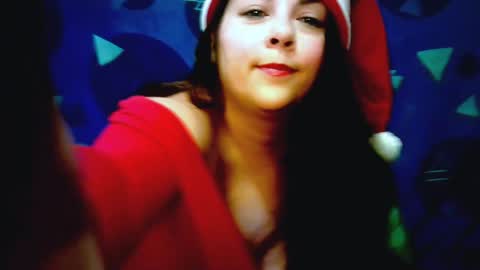 Lesly moon online show from 12/25/24, 11:10