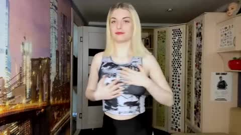 Kate online show from 05/16/26, 10:36