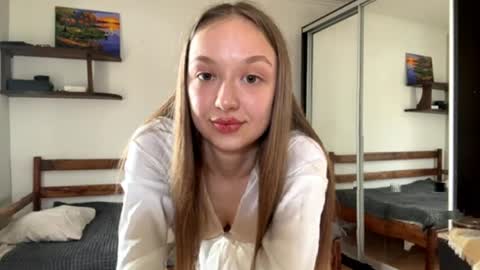 Leslie online show from 04/18/26, 12:42