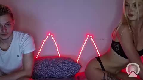 EmilyHale online show from 02/07/25, 07:27