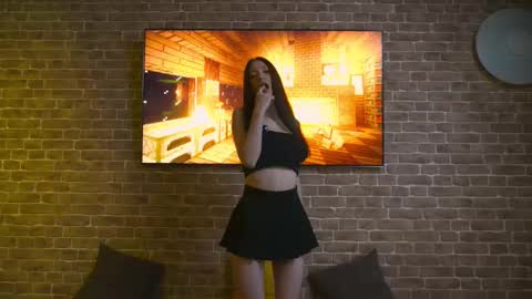 Hi my name is Lessy I am 18 years old. Im new here but I really like making new acquaintances online show from 09/10/25, 11:05