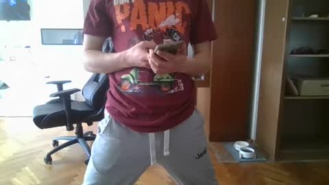 neoglo online show from 04/28/26, 09:47