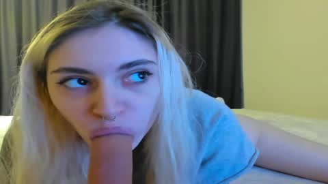 lesyaliss online show from 03/20/26, 07:41