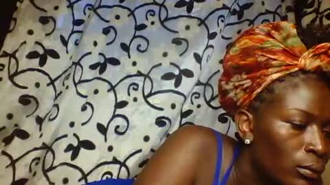 Snapshot of letecia557422 chatting on 01/19/25, 03:42 Letecia557422 online show from 01/19/25, 03:42