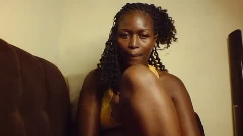 Snapshot of letecia557422 chatting on 01/26/25, 12:43 Letecia557422 online show from 01/26/25, 12:43