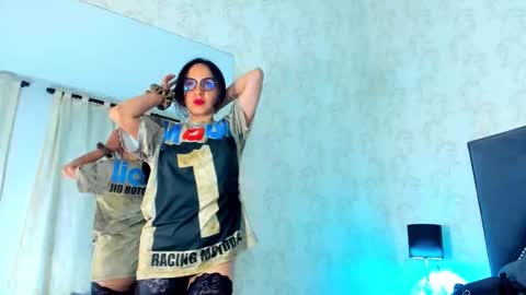 Snapshot of leti_white chatting on 11/08/25, 10:30 Leti White online show from 11/08/25, 10:30