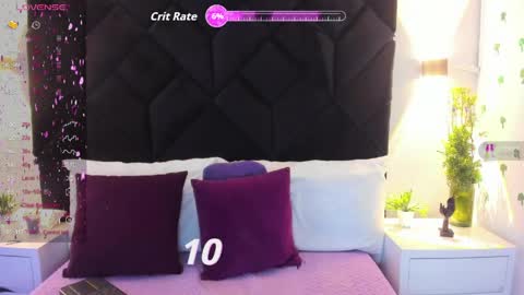 letiziia online show from 04/15/26, 07:43