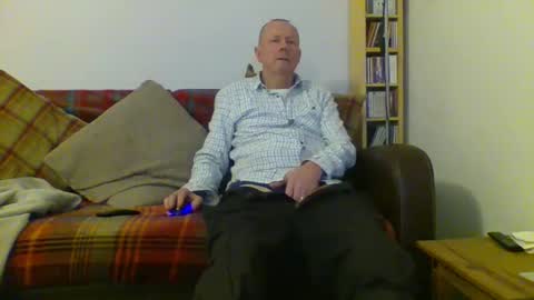 Snapshot of letmestrip chatting on 12/09/24, 07:07 paul online show from 12/09/24, 07:07