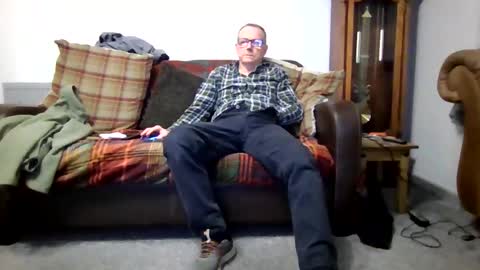 Snapshot of letmestrip chatting on 02/24/26, 12:08 paul online show from 02/24/26, 12:08