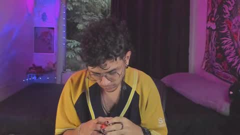 Snapshot of letrip__ chatting on 01/14/25, 11:20 letrip online show from 01/14/25, 11:20