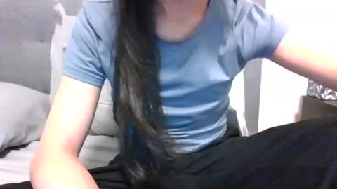 lets_play143 online show from 10/18/25, 01:41