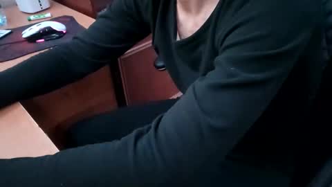 Snapshot of letsplaytogetherxxx chatting on 03/01/25, 06:57 OFansXoXo online show from 03/01/25, 06:57