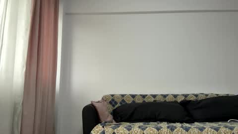 Snapshot of lettali chatting on 10/02/25, 08:43 follow me here you find me online show from 10/02/25, 08:43