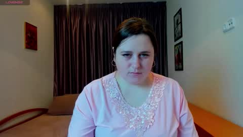 Naomi online show from 12/04/25, 07:28