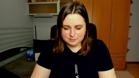 Naomi online show from 05/20/26, 06:08