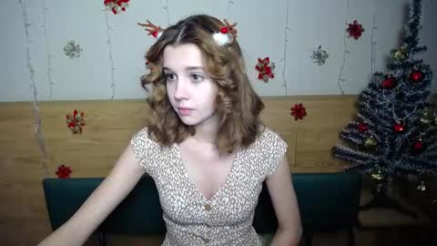 letty_curly online show from 12/25/24, 11:00