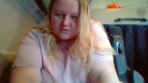 Snapshot of letty_denny chatting on 02/28/26, 12:17 Letty online show from 02/28/26, 12:17
