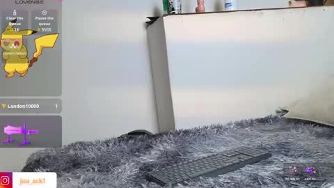 Levi  online show from 01/25/25, 12:06