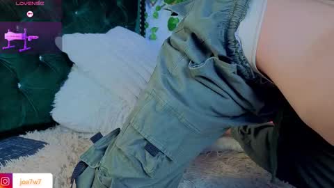 Levi  online show from 09/25/25, 04:11