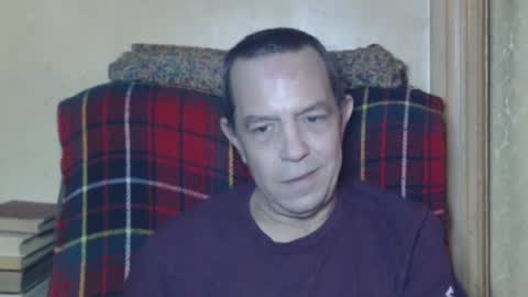 Snapshot of levon48 chatting on 12/22/24, 01:34 levon48 online show from 12/22/24, 01:34