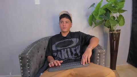 LevySteven online show from 01/25/25, 04:45