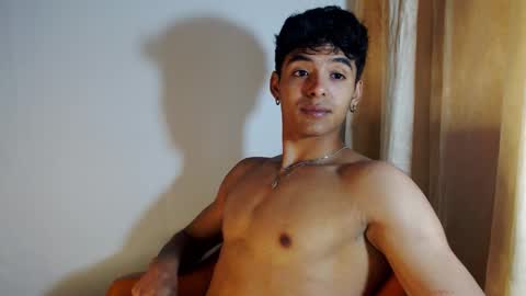 i  am lewis ly EDUARDO MEMDOZA15 online show from 12/13/25, 07:53