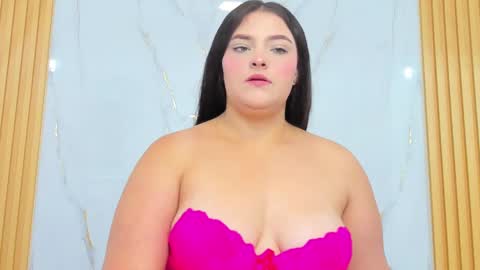 Lexa  online show from 11/21/25, 11:09