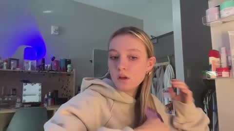 lexisRose online show from 02/01/25, 02:56