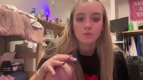 lexisRose online show from 03/05/25, 04:02