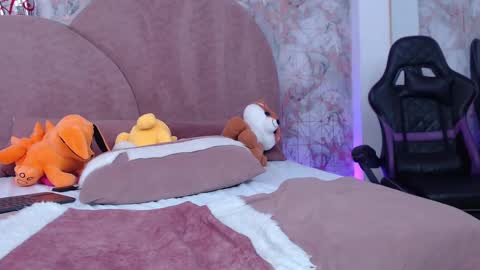 LexaDeRuso online show from 02/22/25, 11:03