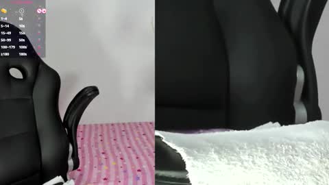 Snapshot of lexalove2 chatting on 12/17/25, 07:20 Lexa Love online show from 12/17/25, 07:20