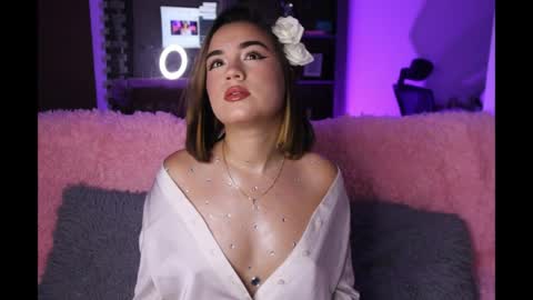 Alexandra online show from 04/01/26, 02:01