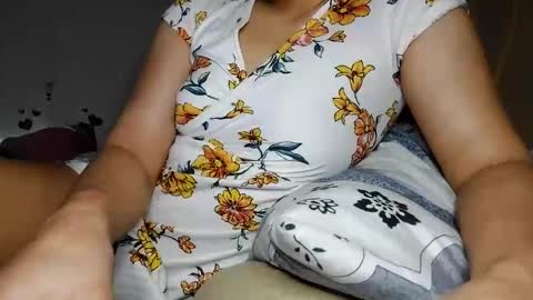 Snapshot of lexi818 chatting on 12/21/24, 02:41 lexianna online show from 12/21/24, 02:41