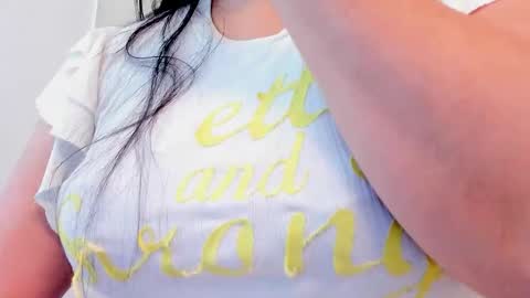 Gabrielle online show from 11/09/25, 10:57