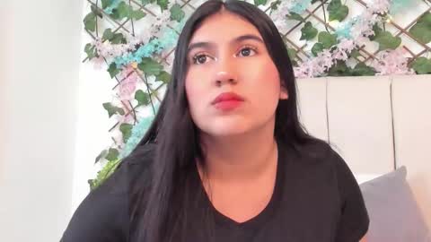 Gabrielle online show from 12/17/25, 10:54