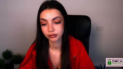 Alexia online show from 11/25/25, 01:44