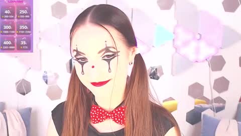 Alexia online show from 10/25/25, 04:13