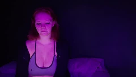 lexi_mariz online show from 02/25/26, 04:00