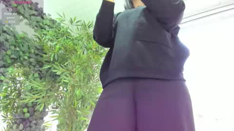 lexi_storm online show from 12/22/25, 08:44