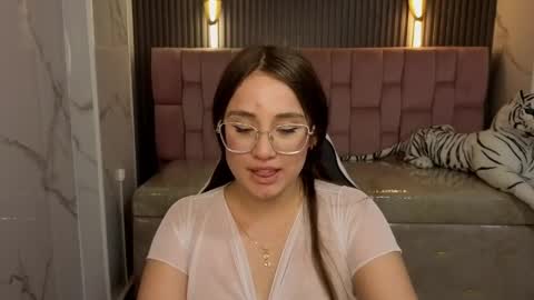 Lexi online show from 04/07/26, 08:31