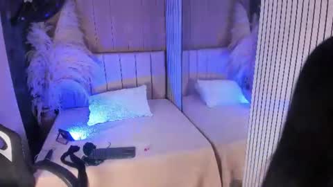 Lexi Adams  online show from 06/10/26, 12:26