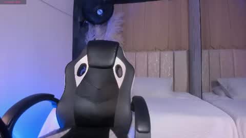 Lexi Adams  online show from 06/23/26, 12:58