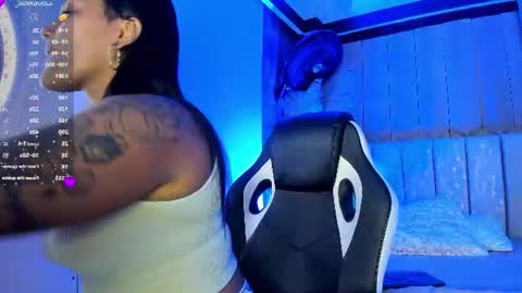 Lexi Adams  online show from 06/28/26, 12:33